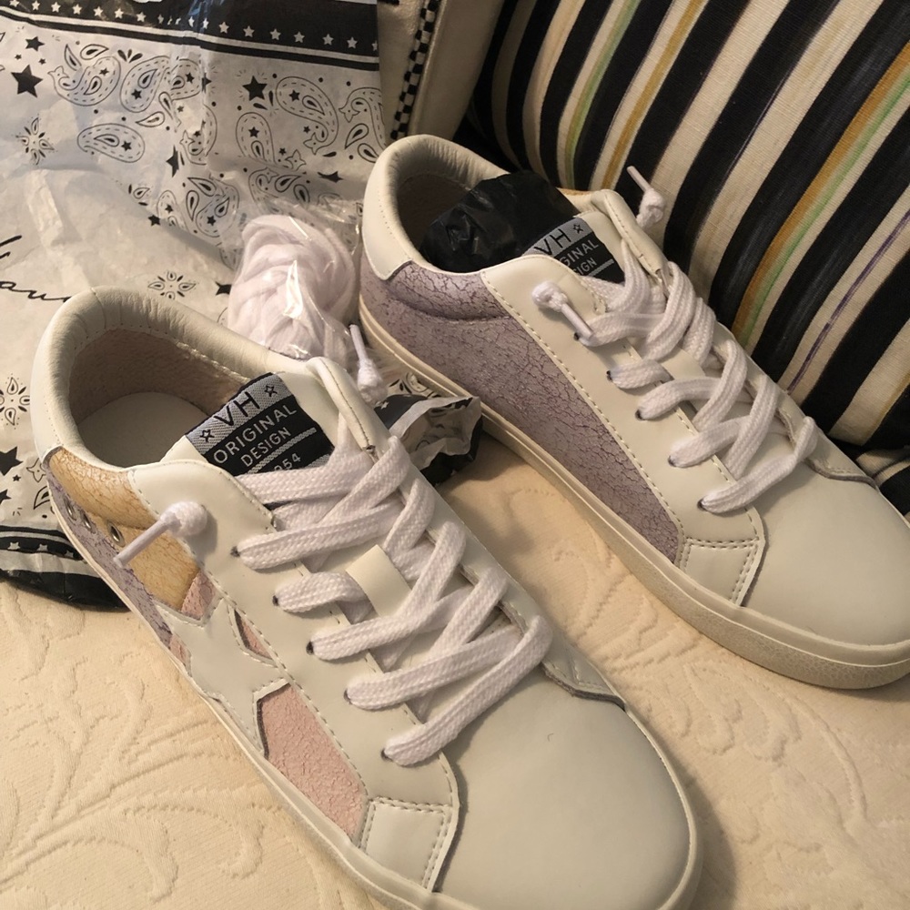 Vintage Havana sneakers